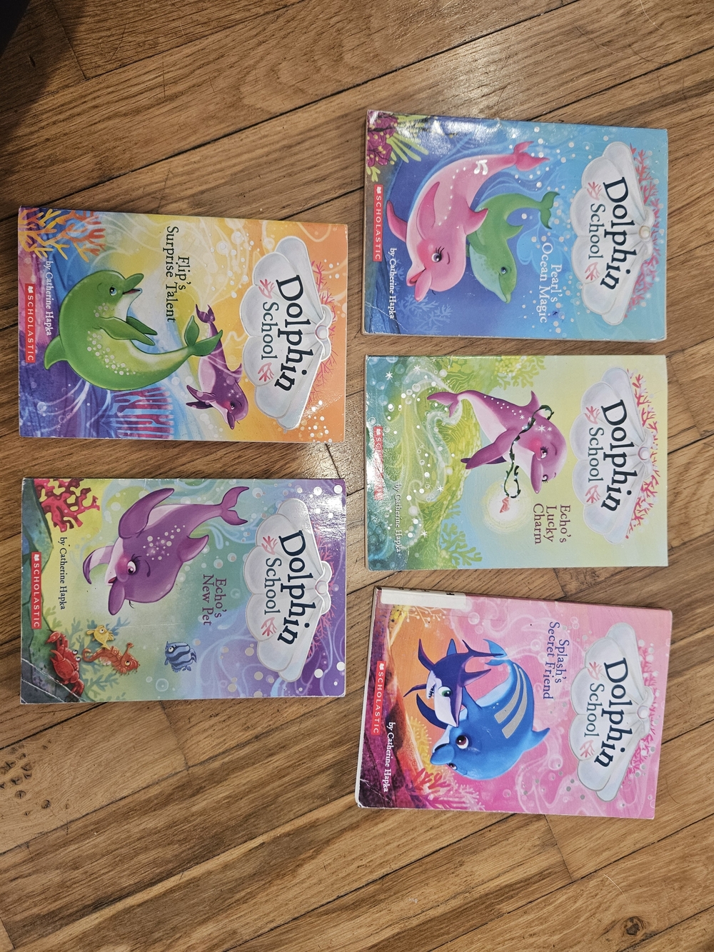 Dolphin School Book Set 1-5 By Katherine Hapka